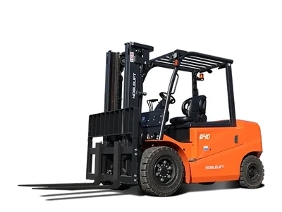 Noblelift Q Series Extra Large Lithium Forklift, 4T – 5T