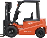 Q Series Mid-Size Electric Forklift, view 1