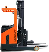 Q Series Reach Truck, view 2