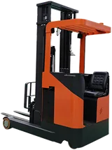 Q Series Reach Truck, view 4