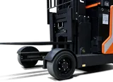 C Series Superelastic Tyre Reach Truck, view 2